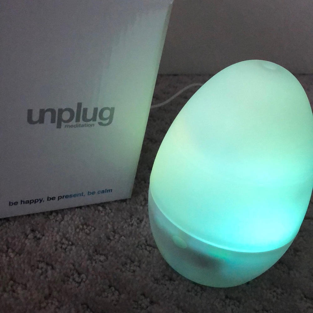 Essential oil diffuser - Picture 3 of 3